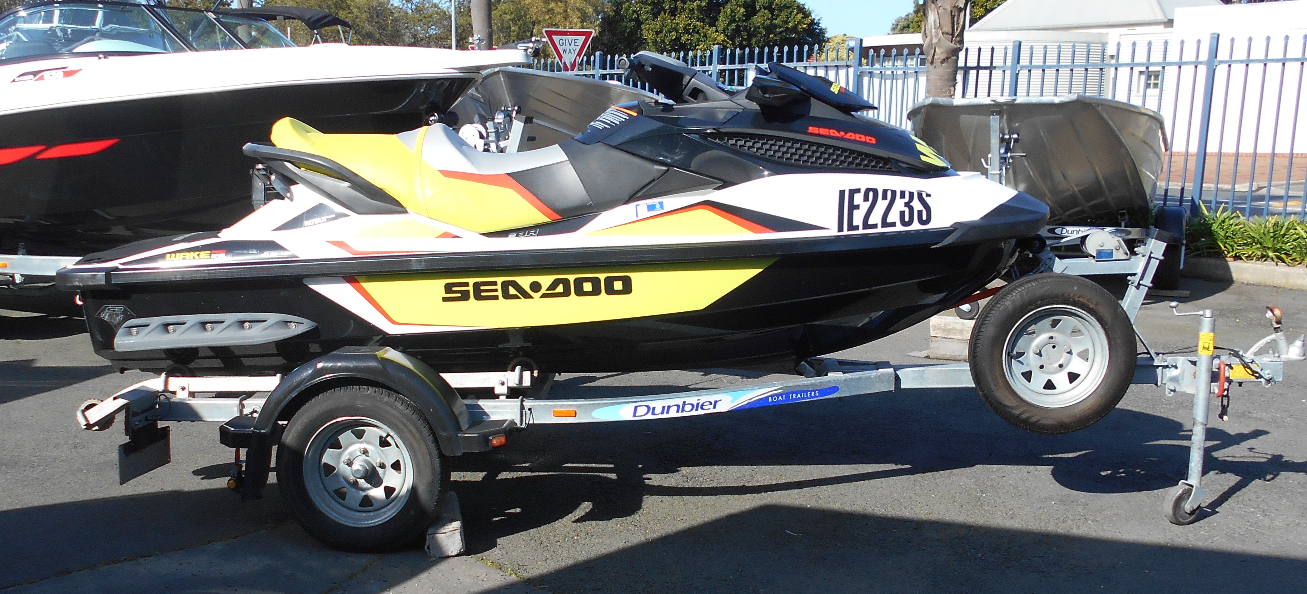 Wake Pro 215